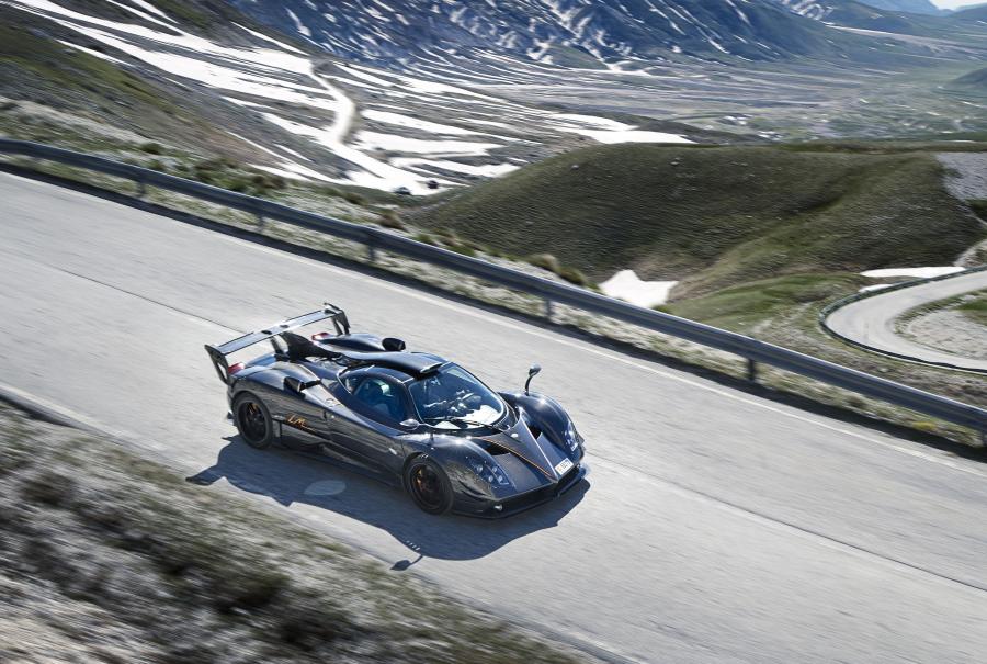  Pagani Zonda 760 LM 2014 года  (фото 4 из 6)